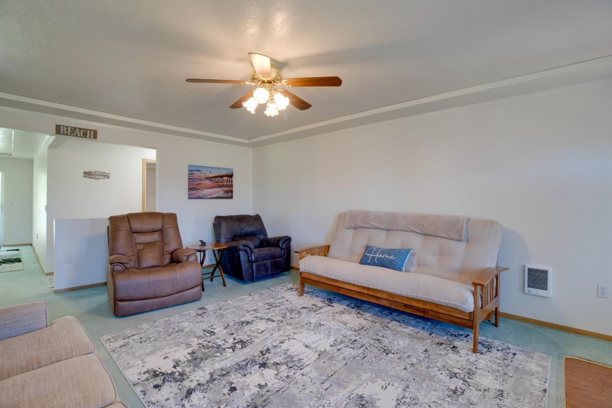Bay City Vacation Rental Escape About 5 Mi To Marina! Екстер'єр фото